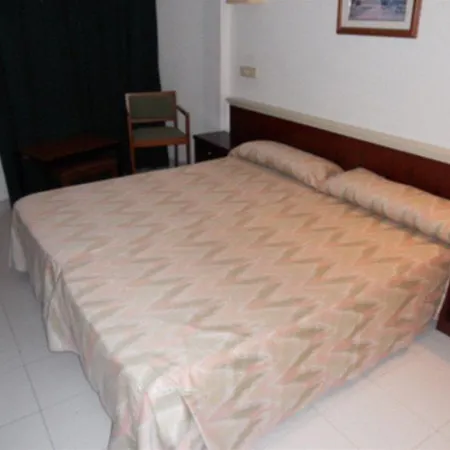 Hotel La Nina 3*