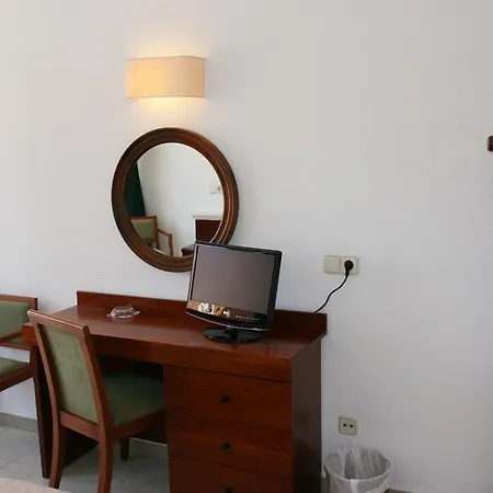 Hotel La Nina 3*