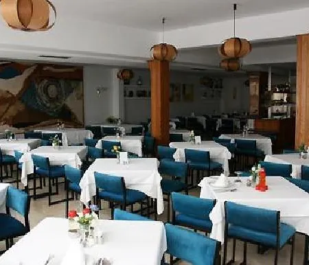 La Nina Hotel